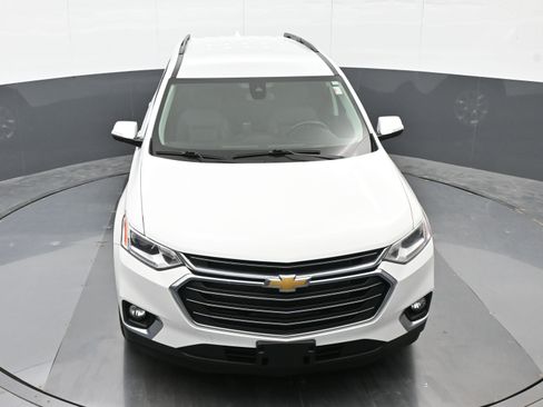 Used 2020 Chevrolet Traverse LT w/ Driver Confidence II Package image 35