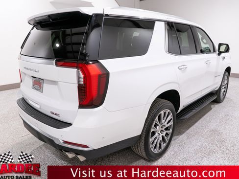 Used 2025 GMC Yukon Denali image 5