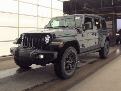 Used 2023 Jeep Wrangler Unlimited w/ Cold Weather Group image 1