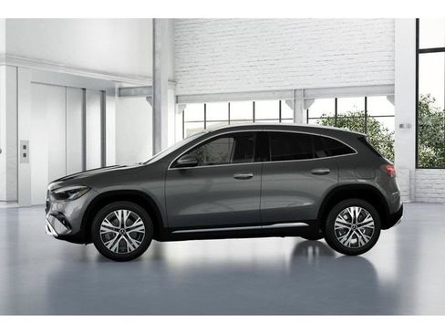 New 2026 Mercedes-Benz GLA 250 4MATIC image 35