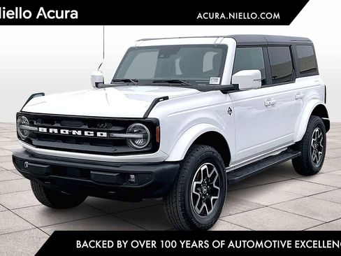 Used 2024 Ford Bronco Outer Banks image 1