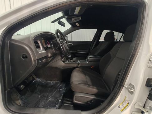 Used 2022 Dodge Charger SXT RWD image 23