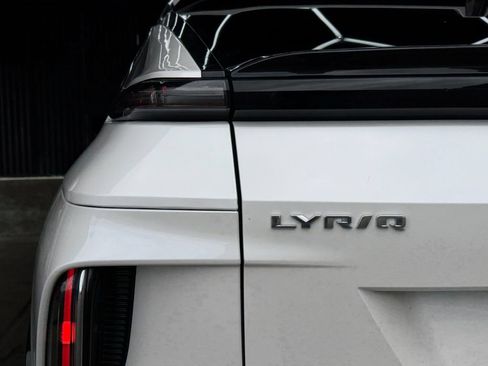 Used 2024 Cadillac Lyriq Tech RWD image 33