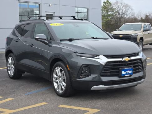 Used 2019 Chevrolet Blazer LT w/ Sun and Wheels Package image 2