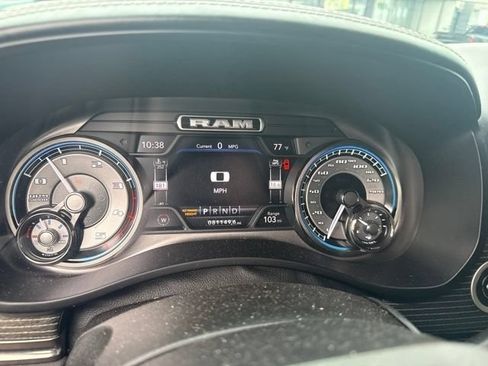 Used 2020 RAM 2500 Limited AWD/4WD image 20