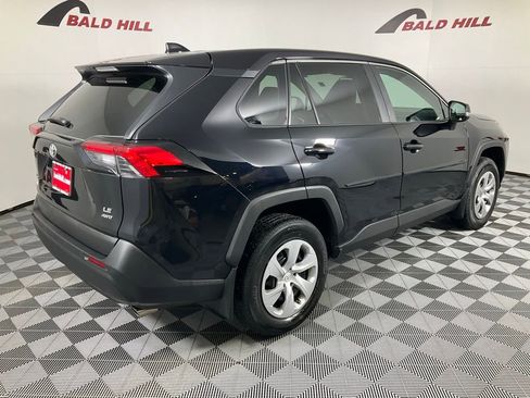 Used 2023 Toyota RAV4 LE image 6