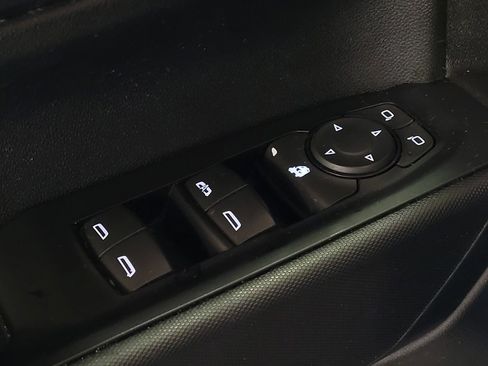 Used 2019 Chevrolet Silverado 1500 Custom RWD image 27