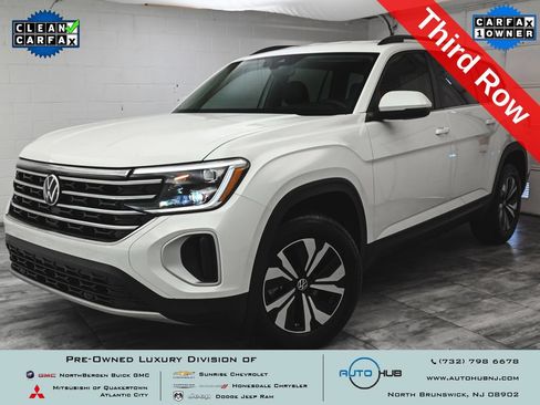 Used 2026 Volkswagen Atlas SE AWD/4WD image 1