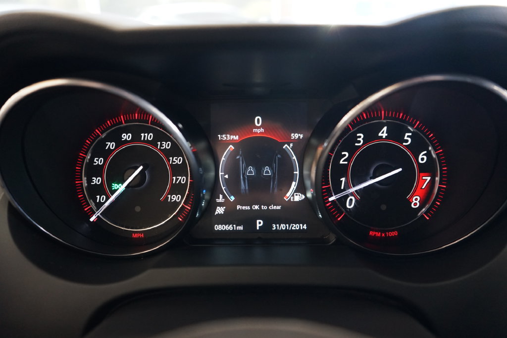 Used 2017 Jaguar F-TYPE Coupe RWD image 32