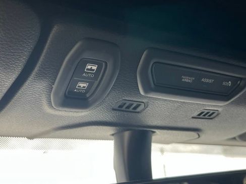 Used 2023 Jeep Wrangler Unlimited Sahara w/ Cold Weather Group AWD/4WD image 22