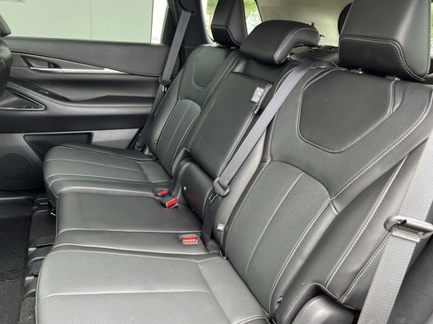 Used 2022 INFINITI QX60 Sensory w/ Cargo Package FWD image 33
