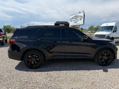 Used 2022 Ford Explorer ST w/ Equipment Group 401A AWD/4WD image 12
