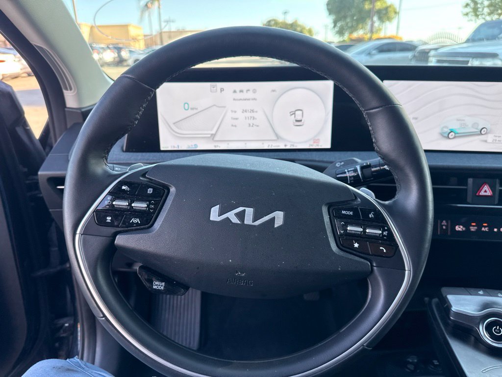 Used 2024 Kia EV6 Light AWD/4WD image 19