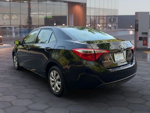 Used 2014 Toyota Corolla LE FWD image 6