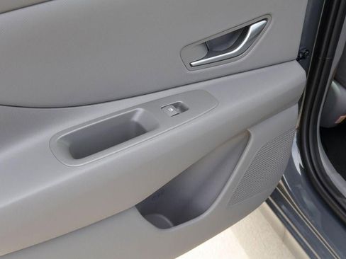 New 2026 Hyundai Elantra Sport FWD image 20