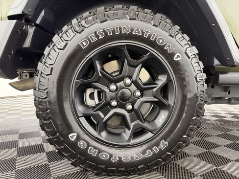 Used 2023 Jeep Wrangler Unlimited w/ Cold Weather Group AWD/4WD image 54