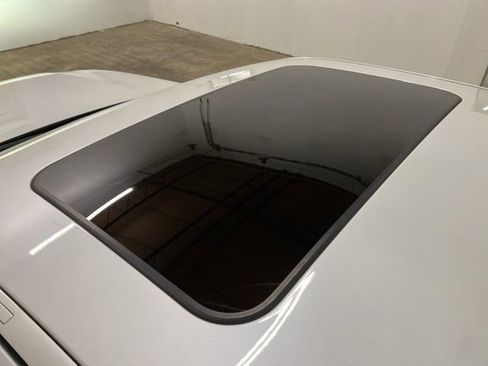 Used 2026 BMW 530i xDrive AWD/4WD image 28