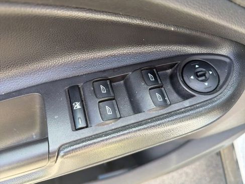 Used 2019 Ford Escape S FWD image 16