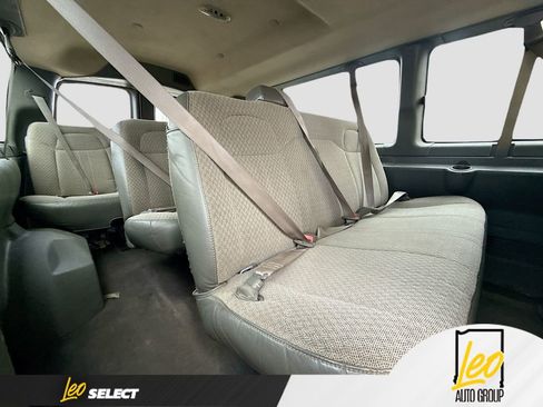 Used 2019 Chevrolet Express 3500 LT w/ LT Preferred Equipment Group RWD image 25