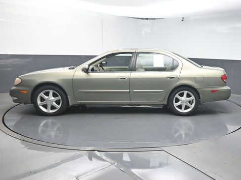 Used 2002 INFINITI I35 FWD image 5