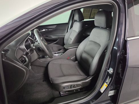 Used 2022 Chevrolet Malibu LT FWD image 14