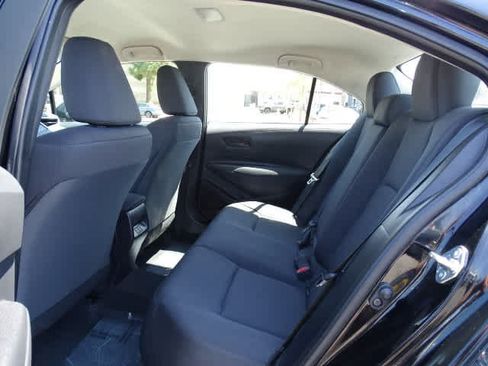 Used 2026 Toyota Corolla LE w/ Carpet Mat Package (TMS) FWD image 21