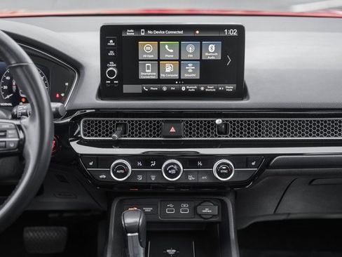 Used 2022 Honda Civic Touring image 19