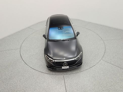 Certified 2022 Mercedes-Benz EQS 450+ Sedan image 2