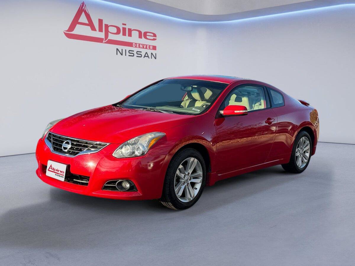 Used 2011 Nissan Altima 2.5 S w/ 2.5S Premium Pkg FWD image 1