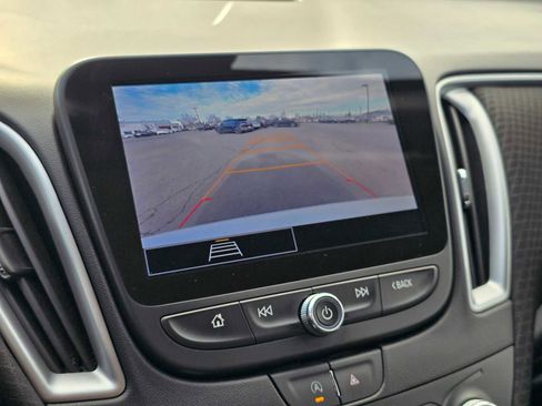 Used 2023 Chevrolet Malibu LT FWD image 30