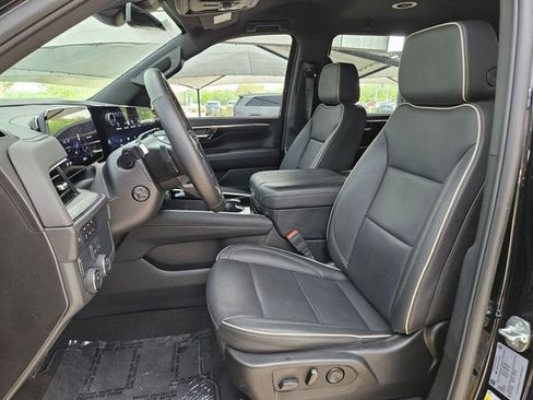 Used 2025 Chevrolet Tahoe Premier image 23