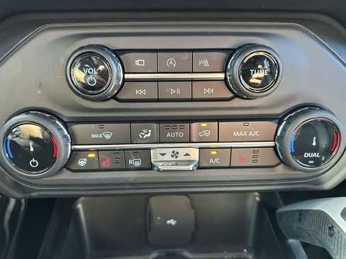 Used 2022 Ford Bronco Outer Banks image 29