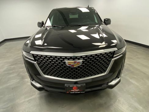 Used 2022 Cadillac Escalade ESV Luxury AWD/4WD image 8