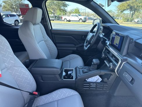 New 2026 Toyota Tacoma SR5 image 32