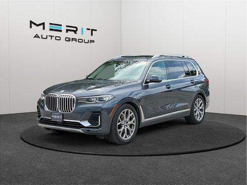 Used 2019 BMW X7 xDrive50i w/ Premium Package AWD/4WD image 3