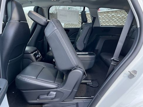 New 2026 Lincoln Aviator Reserve image 5