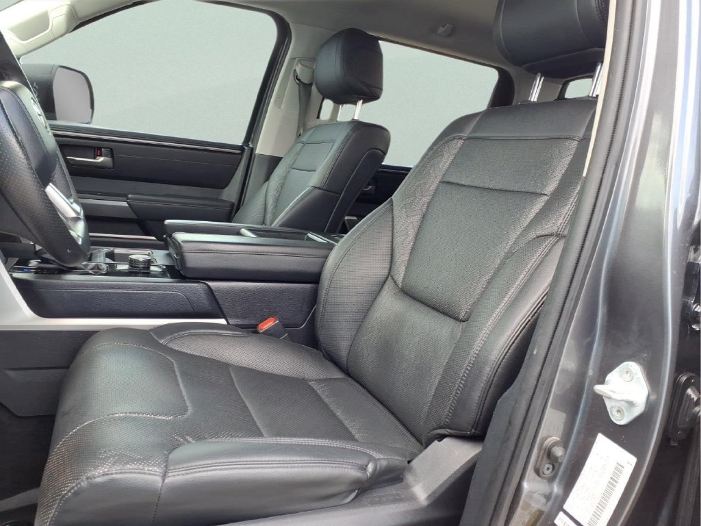 Used 2022 Toyota Tundra SR5 w/ SR5 Premium Package RWD image 12