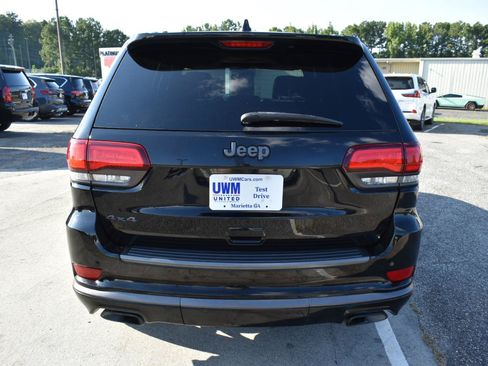 Used 2021 Jeep Grand Cherokee High Altitude AWD/4WD image 7