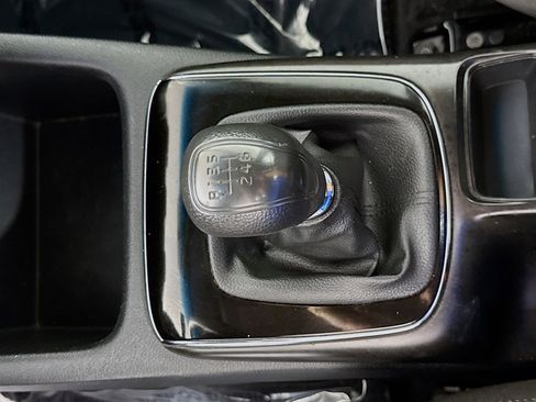 Used 2017 Kia Forte LX FWD image 19