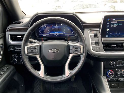 Used 2022 Chevrolet Tahoe Z71 w/ Luxury Package image 6