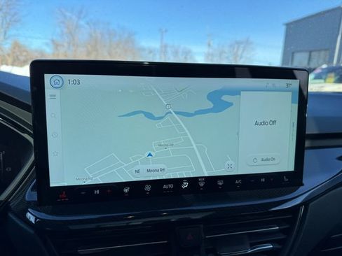 Used 2025 Ford Escape ST-Line w/ Tech Pack #1 image 9