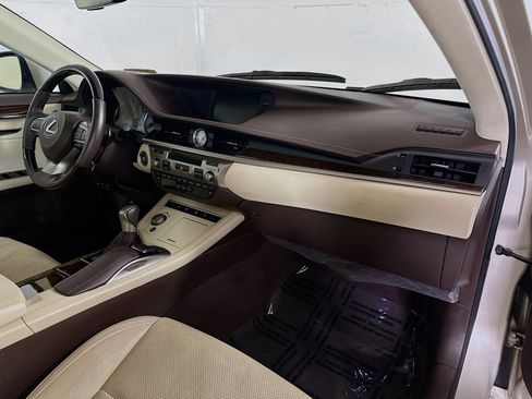 Used 2017 Lexus ES 350 image 28