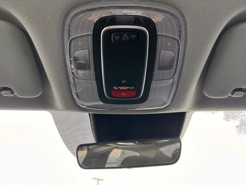 Used 2024 Hyundai Elantra SEL image 13