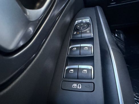 Used 2024 Kia Sorento LX image 25