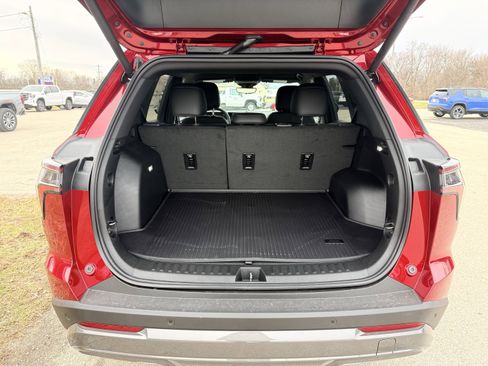 New 2026 Chevrolet Equinox ACTIV w/ Convenience Package III image 5