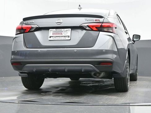 New 2025 Nissan Versa SR w/ Trunk Package FWD image 24