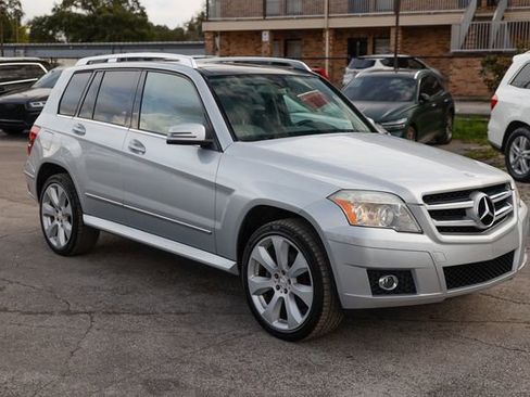 Used 2010 Mercedes-Benz GLK 350 2WD w/ Multimedia Pkg image 20