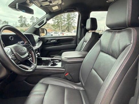 Used 2025 Chevrolet Tahoe RST w/ Comfort Package image 15