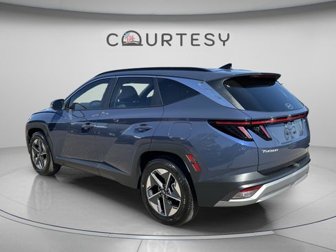 Certified 2026 Hyundai Tucson SEL FWD image 3