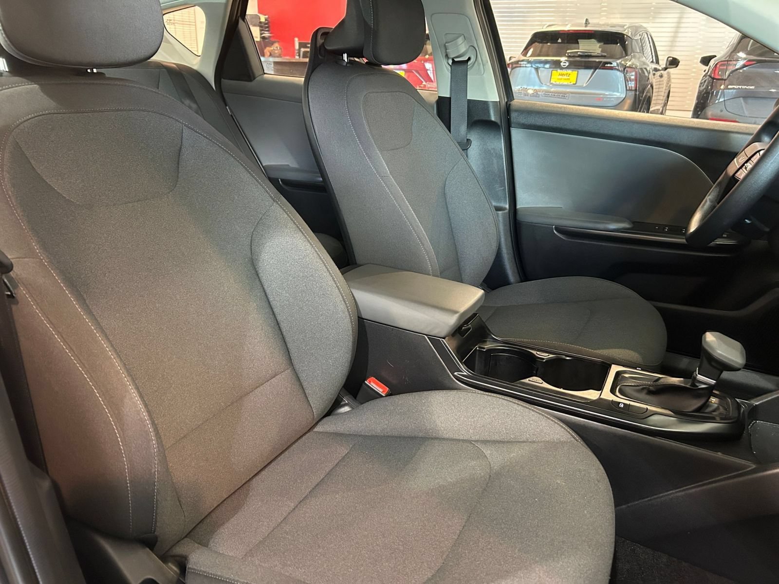 Used 2025 Kia K4 FWD image 34